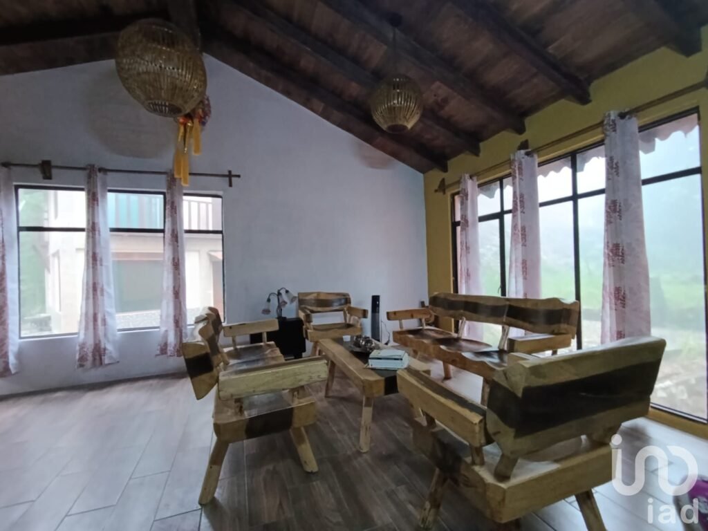 VENTA CASA EN SAINT MORITZ HUITZILAC MORELOS