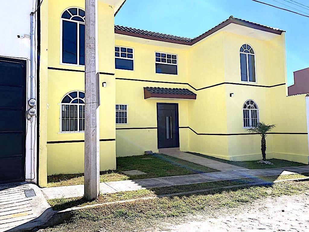 Casa en Venta en el Fraccionamiento Lomas del Calvario, Zacatlán, Puebla