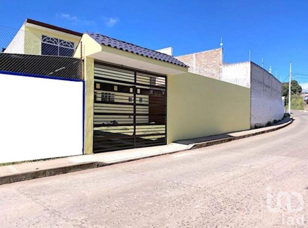 Casa en Venta en el Fraccionamiento Lomas del Calvario, Zacatlán, Puebla