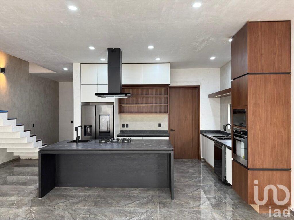 Casa en Venta en Parques Vallarta, Zona Real