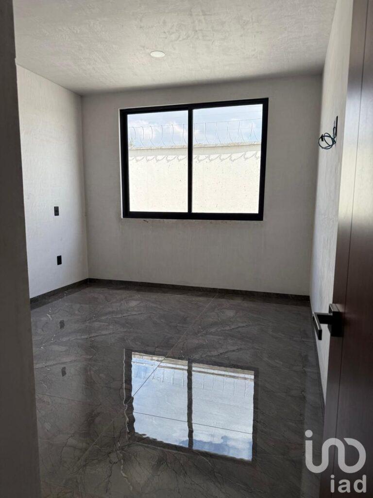 Casa en Venta en Parques Vallarta, Zona Real