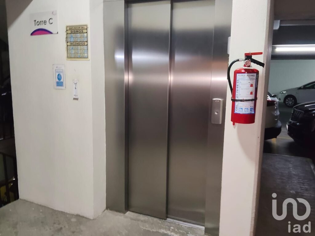 VENTA DE DEPARTAMENTO EN  AGRICOLA ORIENTAL IZTACALCO CDMX