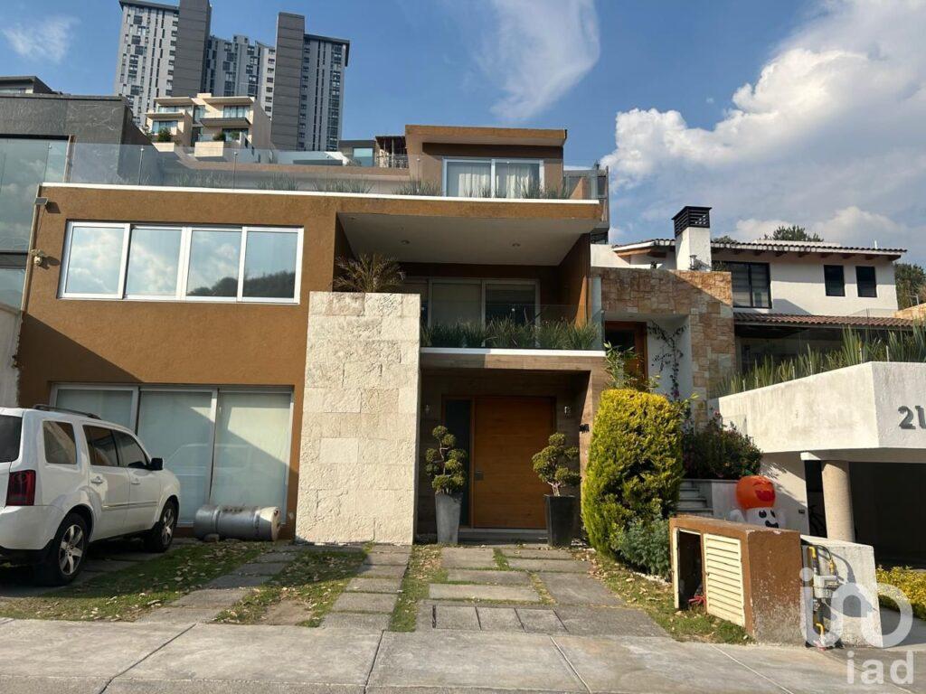 CASA EN VENTA EN BOSQUE REAL