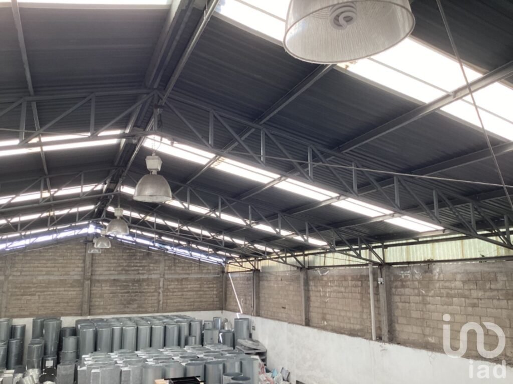 Bodega a 8 minutos de CIVAC (zona industrial Jiutepec, Morelos)
