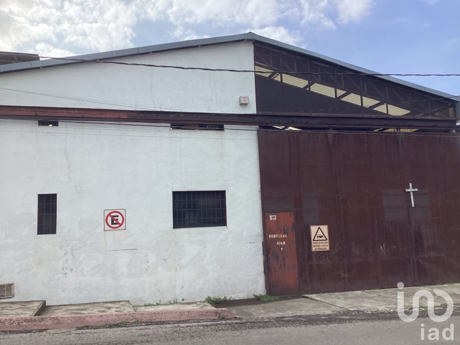 Bodega a 8 minutos de CIVAC (zona industrial Jiutepec, Morelos)