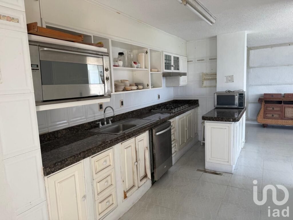 Se vende departamento con vista  a la Bahía en los Cocos  Acapulco