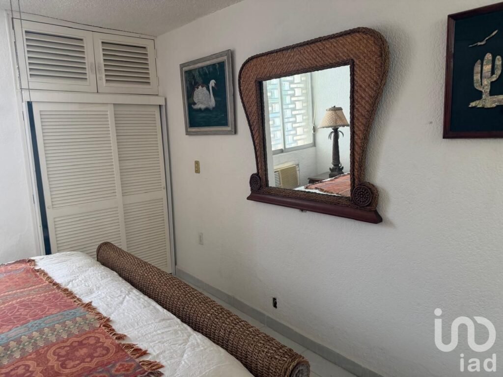 Se vende departamento con vista  a la Bahía en los Cocos  Acapulco