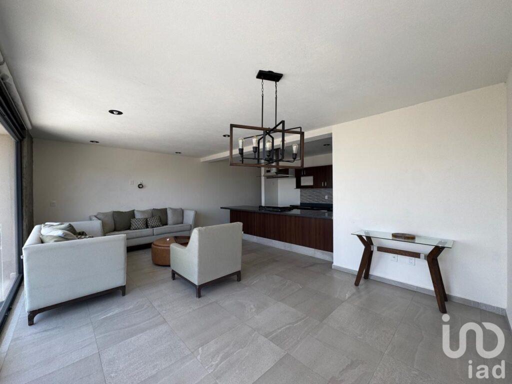 Penthouse dos plantas Venta Zibata Queretaro