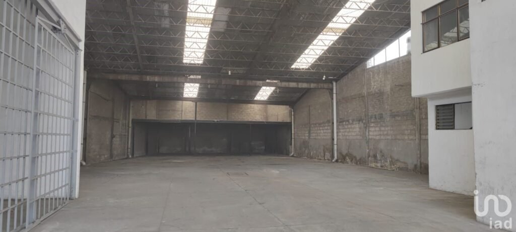 bodega renta naucalpan  3,200 m2 parque industrial