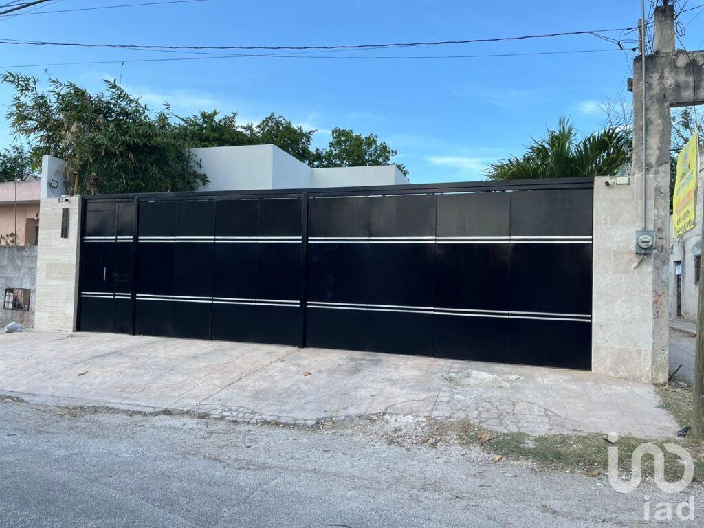 CASA 1 SOLA PLANTA EN CHUBURNA DE HIDALGO, MERIDA, YUCATAN