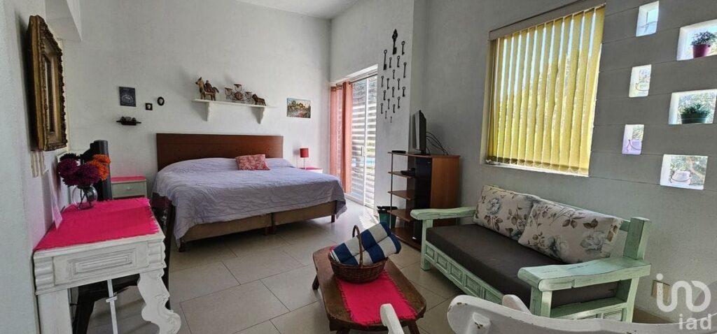 Casa sola  con alberca y jardin en Yautepec, Morelos