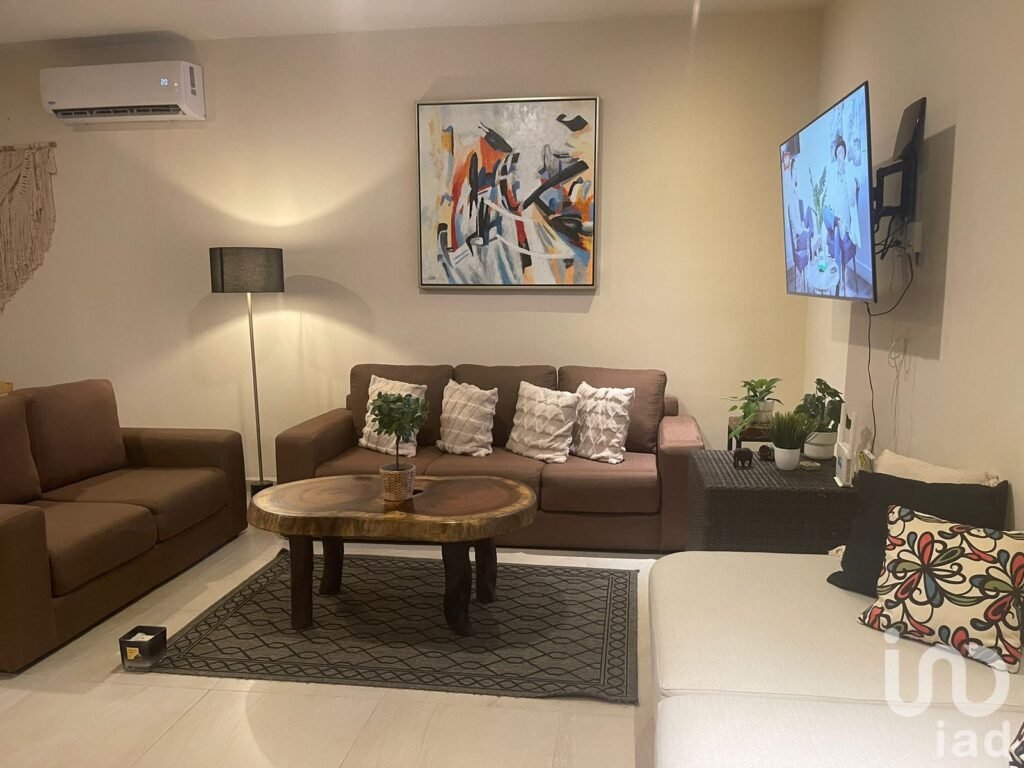 DEPARTAMENTO EN RENTA EN PLAYA DEL CARMEN, AMUEBLADO, 3 ALBERCAS, GYM