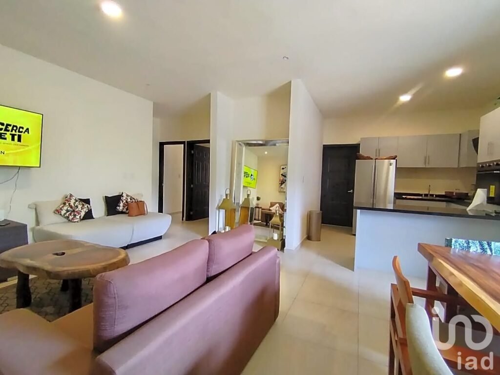 DEPARTAMENTO EN RENTA EN PLAYA DEL CARMEN, AMUEBLADO, 3 ALBERCAS, GYM