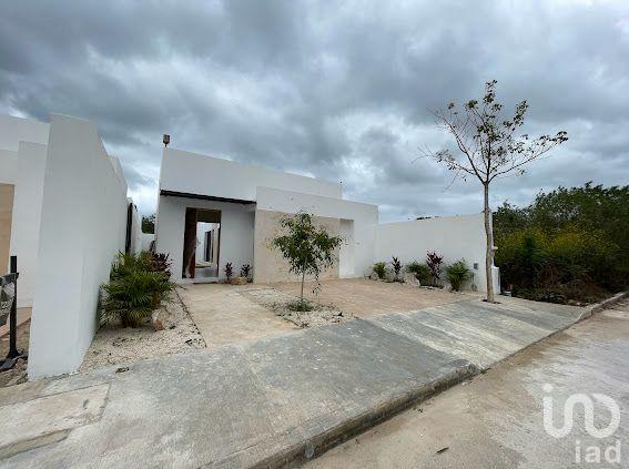 CASA EN VENTA EN CONKAL, MÉRIDA, YUCATÁN, 3 RECAMARAS