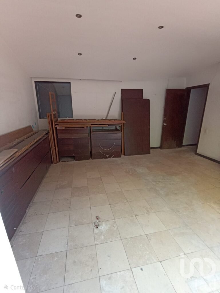 RENTA DE EDIFICIO COMERCIAL CON PUNTO DE VENTA, DIVISIÓN DEL NORTE, COLONIA DEL VALLE CENTRO.