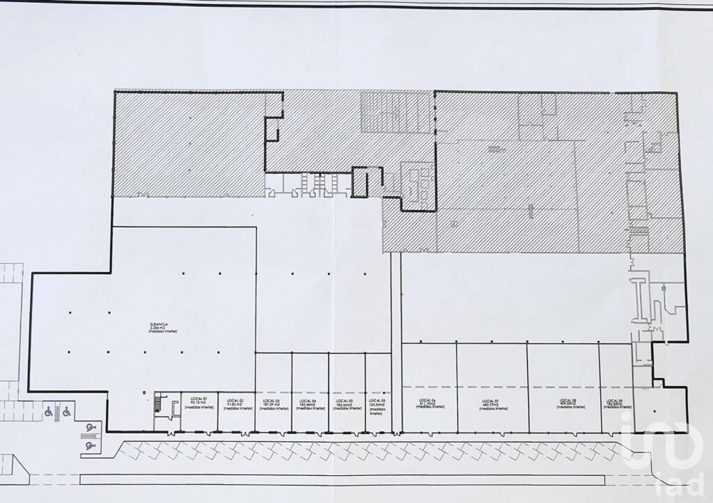 LOCALES COMERCIALES EN RENTA POR BERMUDEZ