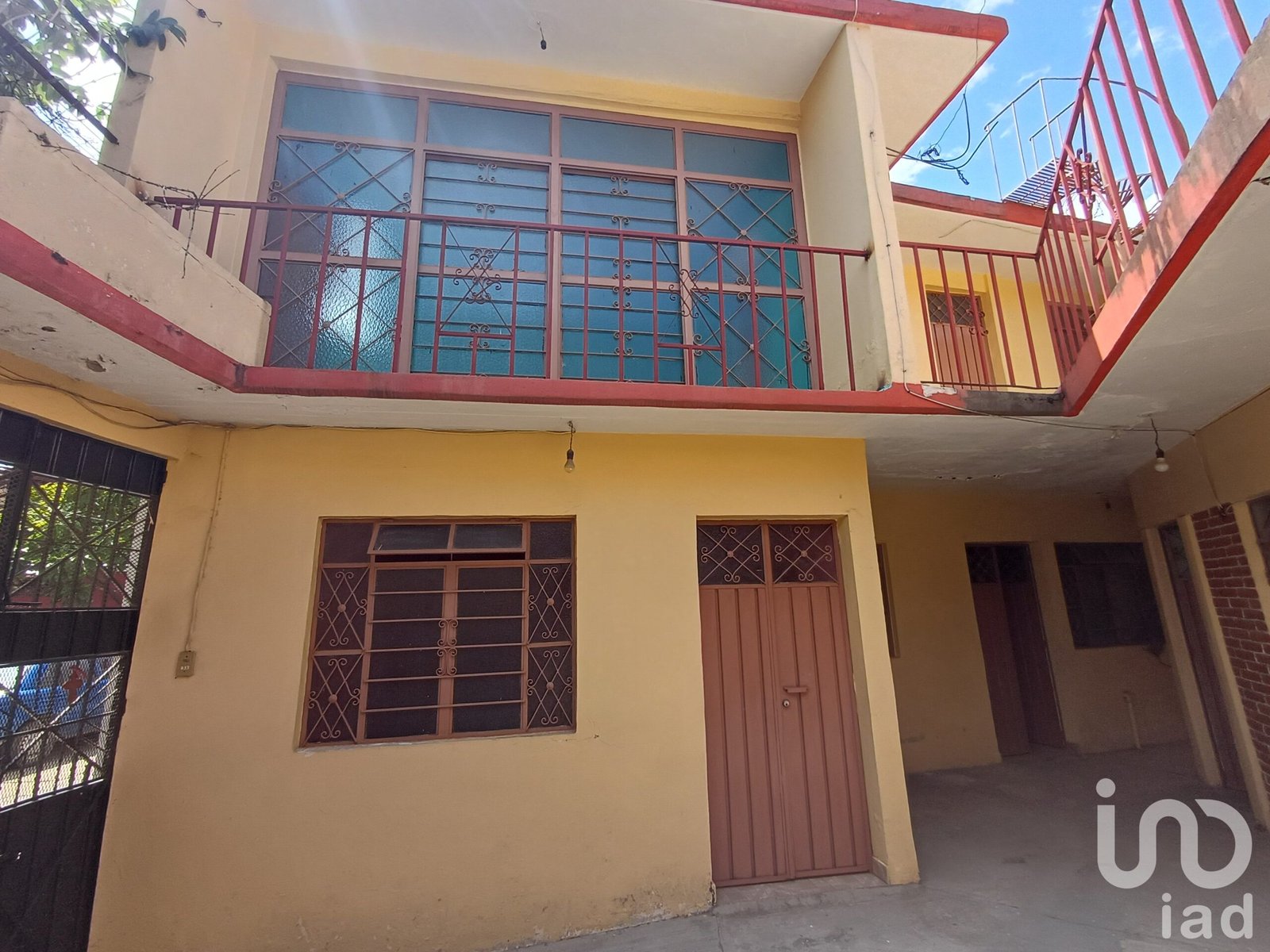 CASA EN VENTA EN LA COLONIA SANTA MARIA, OPORTUNIDAD PARA ALQUILER POR PLATAFORMAS DIGITALES