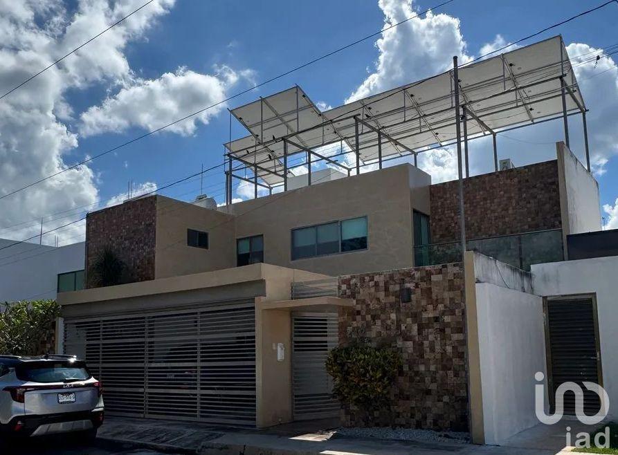 Amplia Casa 4 Recs con Alberca y Terraza Techada Norte Mérida