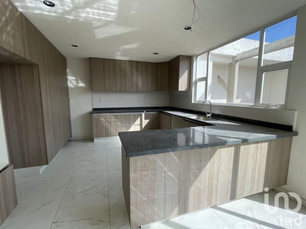 Casa en Venta en Privada en Barrio de San Miguel, Metepec, Estado de Mexico