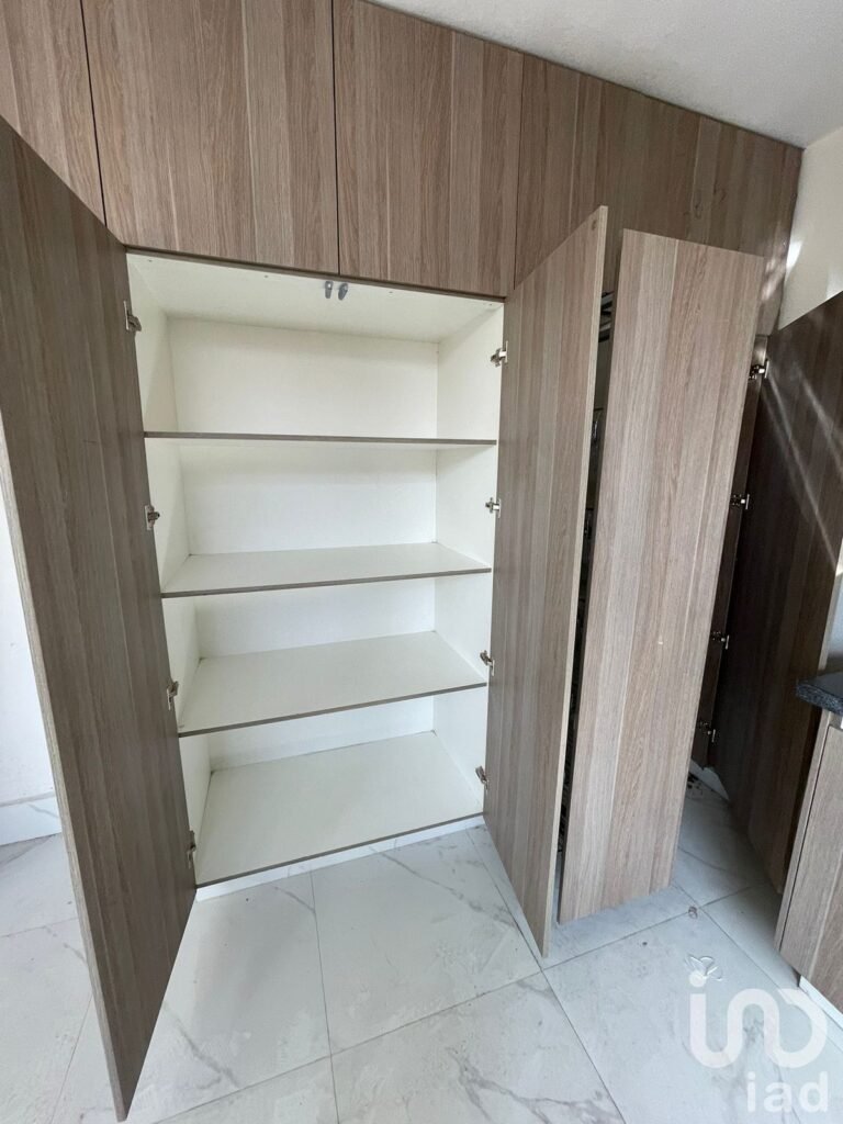 Casa en Venta en Privada en Barrio de San Miguel, Metepec, Estado de Mexico