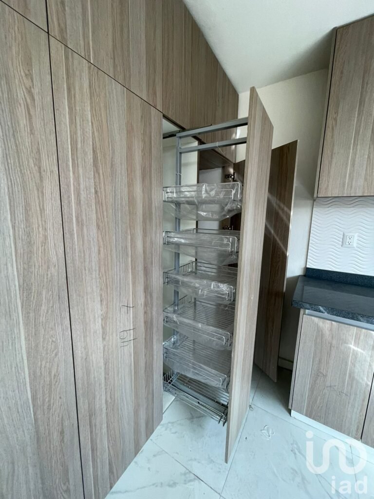 Casa en Venta en Privada en Barrio de San Miguel, Metepec, Estado de Mexico