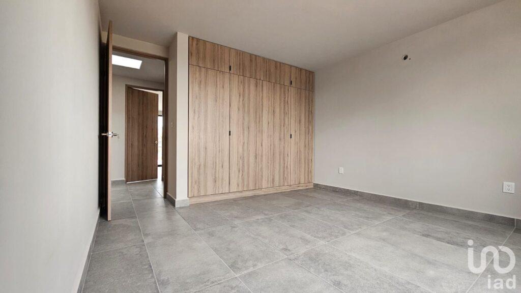 Urquijo Residencial Celaya – cerca de Liverpool y colegios UTEC, y av Irrigacion