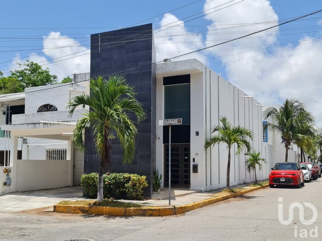 EDIFICIO EN VENTA-OFICINAS AMUEBLADAS.