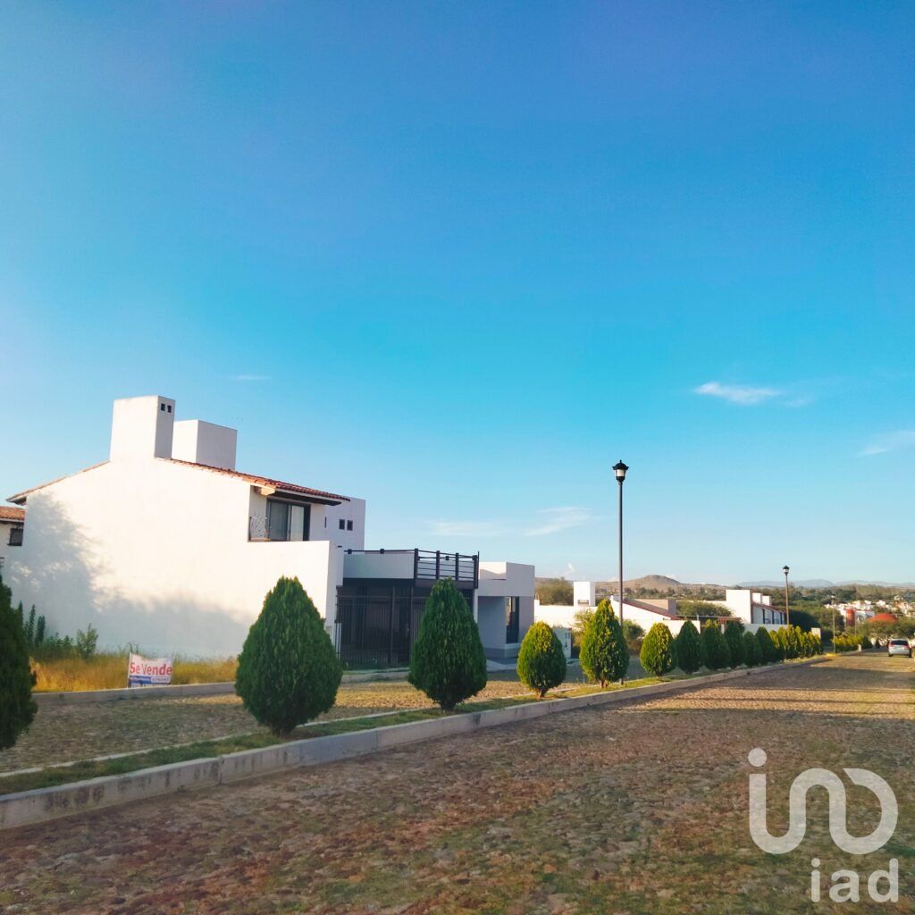 TERRENO EN VENTA EN RESIDENCIAL HACIENDAS DE TEQUISQUIAPAN, QUERÉTARO