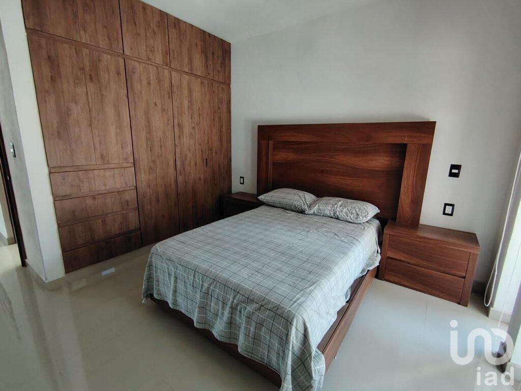 CASA NUEVA EN VENTA UNA SOLA PLANTA EN COTO PRIVADO DOS RECAMARAS, RUMBO A ALTOZANO, COLIMA