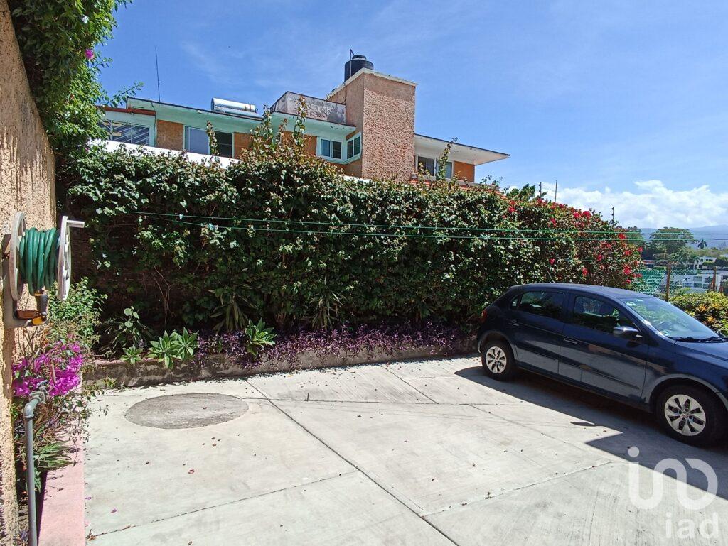 Casa en venta en Lomas de Atzingo, Chalma Sur.