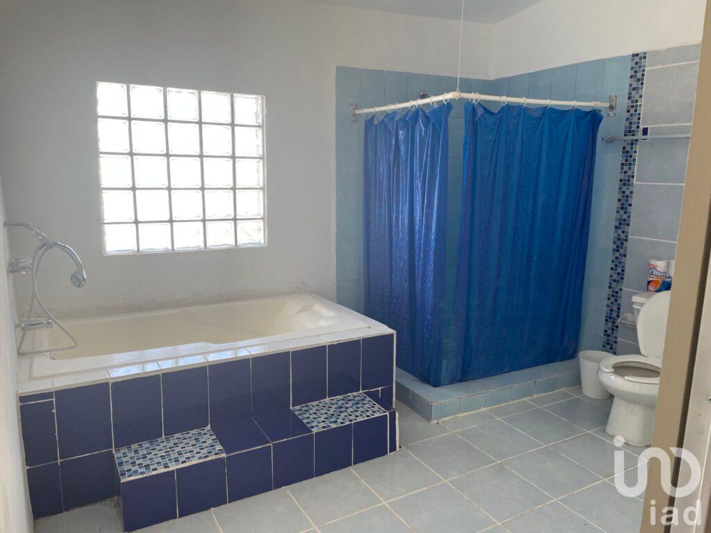 CASA EN VENTA PARAJES DE SAN ISIDRO