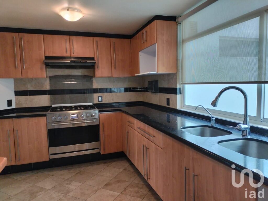 ¡Espectacular Penthouse en la Del Valle! A unas cuadras del WTC.