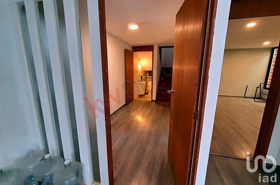 SE VENDE BODEGA COMERCIAL