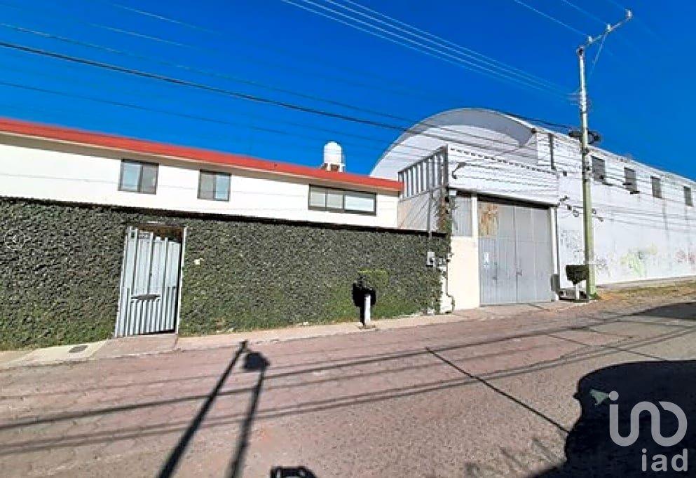 SE VENDE BODEGA COMERCIAL