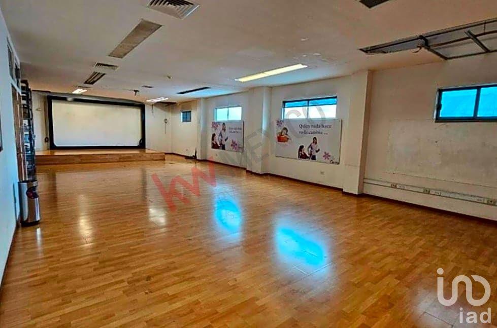 SE RENTA LOCAL CON OFICINAS EN RESERVA TERRITORIAL ATLIXCAYOTL