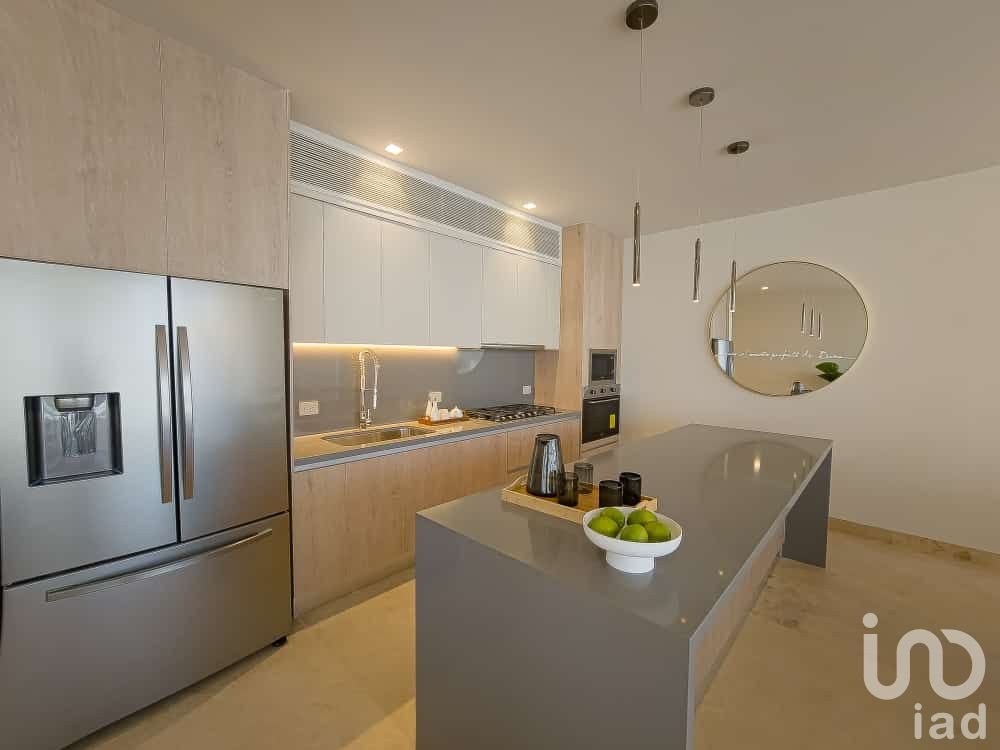 DEPARTAMENTO BOUTIQUE CON VISTA AL MAR, PUERTO CANCÚN, QUINTANA ROO.