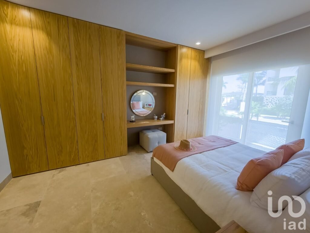 DEPARTAMENTO BOUTIQUE CON VISTA AL MAR, PUERTO CANCÚN, QUINTANA ROO.