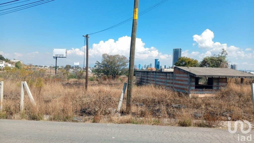 Se Vende Terreno a un costado de Boulevar Angelopolis Puebla