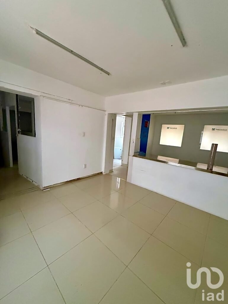 LOCAL EN RENTA , SOBRE AV. EJERCITO NACIONAL, EN POLANCO,