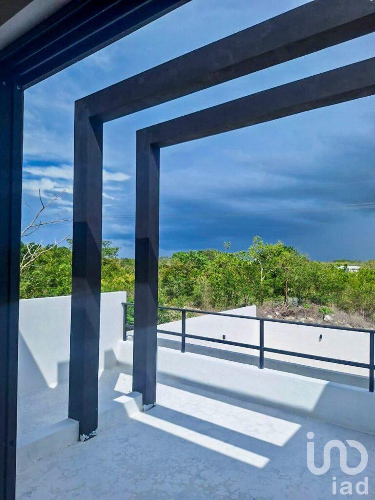 Exclusiva casa en fraccionamiento blanca residencial, Mérida.