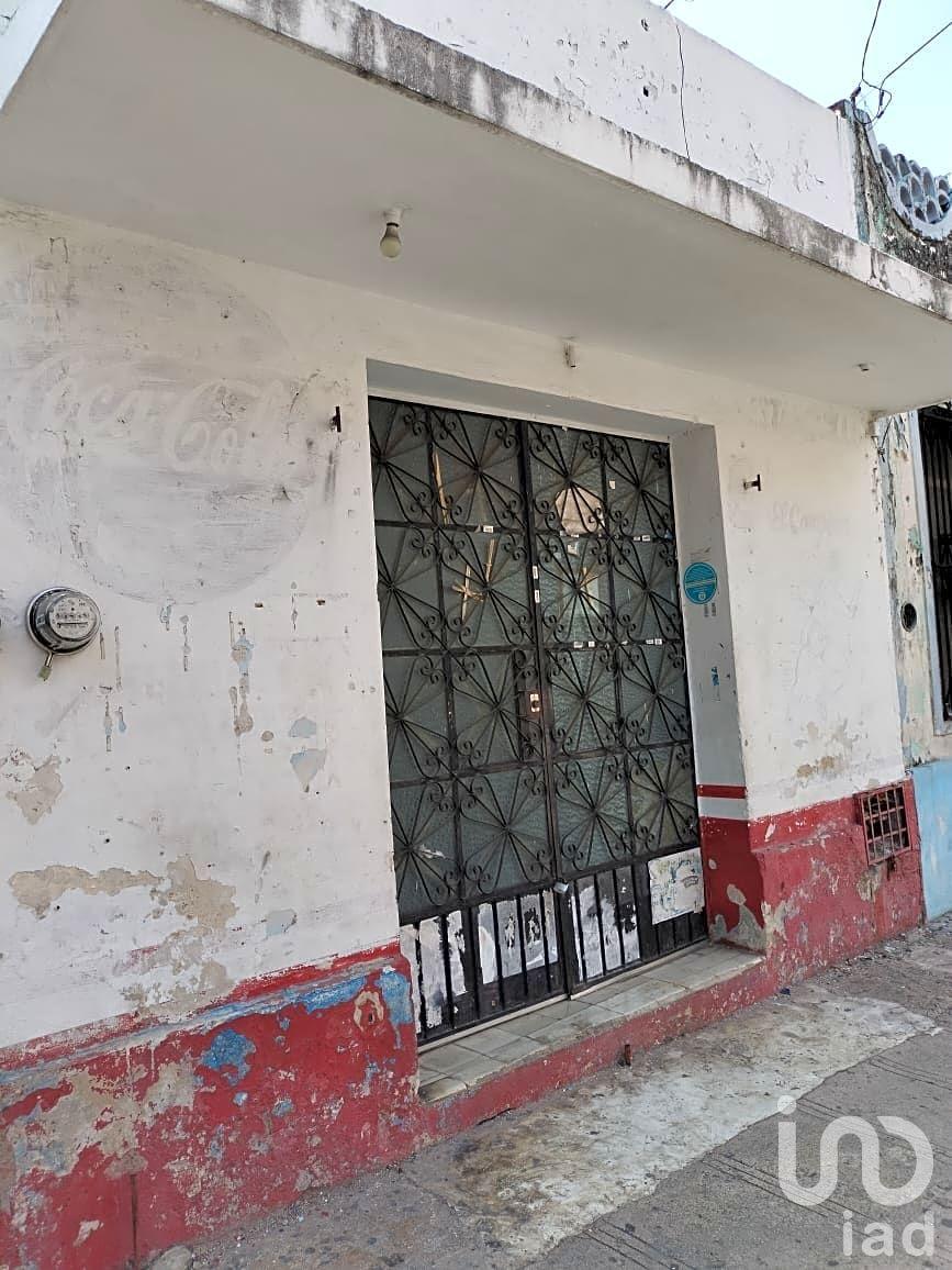 VENTA DE CASA PARA REMODELAR EN CENTRO DE MÉRIDA, YUCATAN, ZONA ERMITA