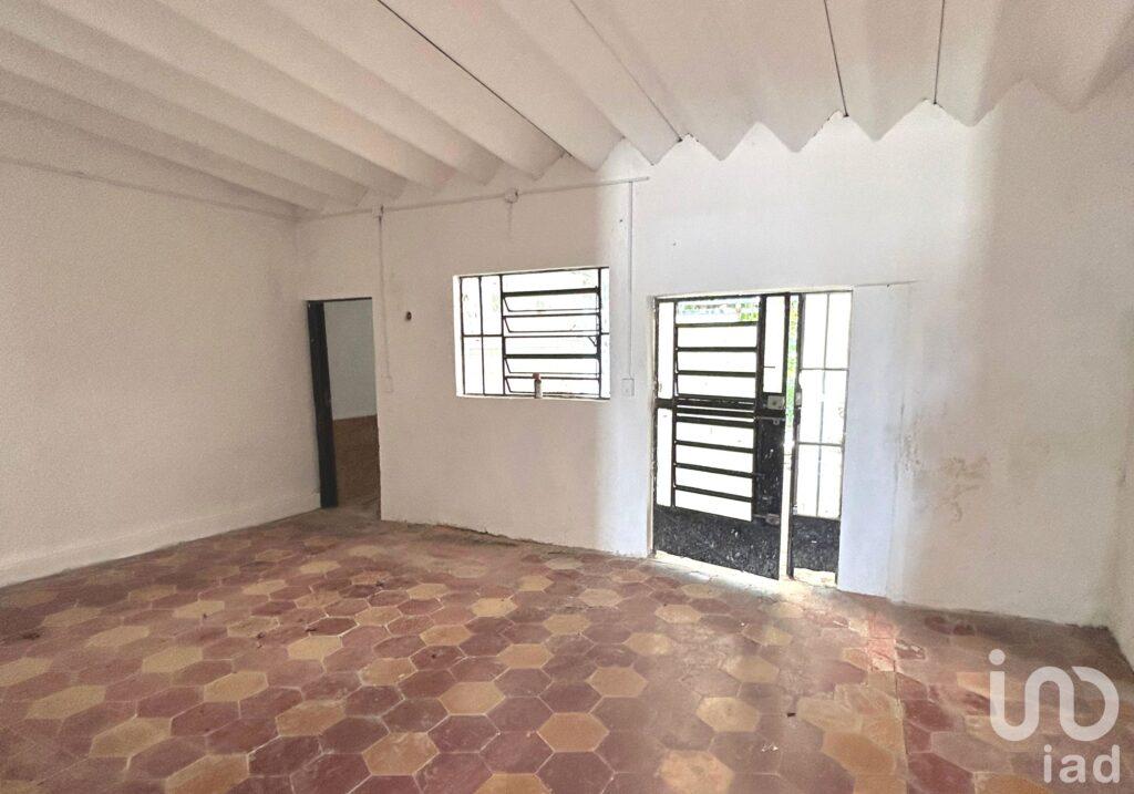 Propiedad para remodelar en Bojorquez Mérida