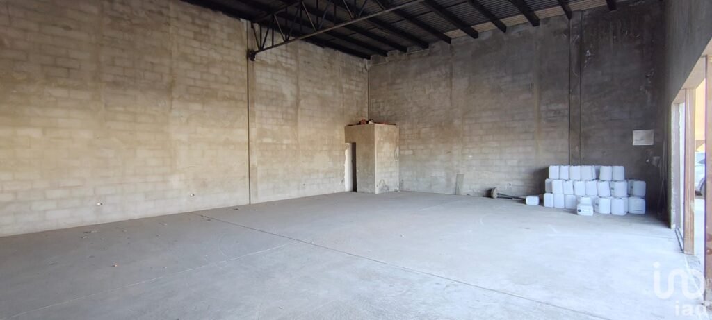 Locales en Renta, Plaza Laureles, Ejercito Nacional