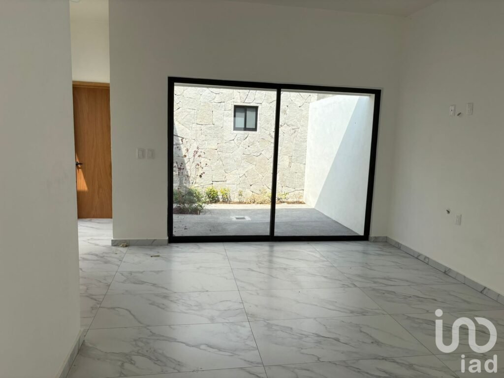 CASA EN VENTA  ESTILO CONTEMPORANEO MINIMALISTA 2 RECÁMARAS, FRACCIONAMIENTO REAL DE COMALA, COLIMA