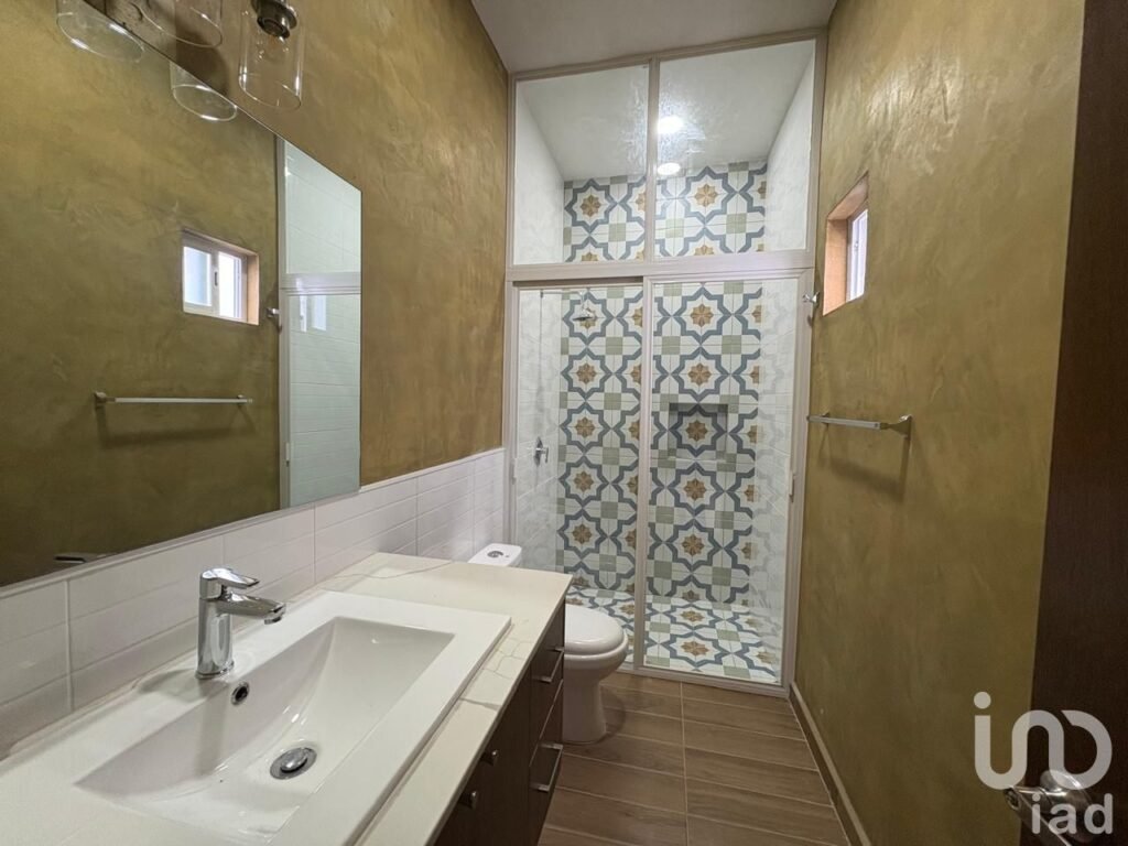 Casa en Venta 3 recámaras (2 en planta baja) con Roof Garden en Comala, Colima