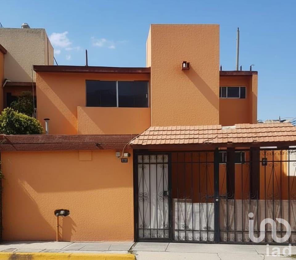 CASA EN VENTA EN COLONIA ISSSTE,PACHUCA,HGO.