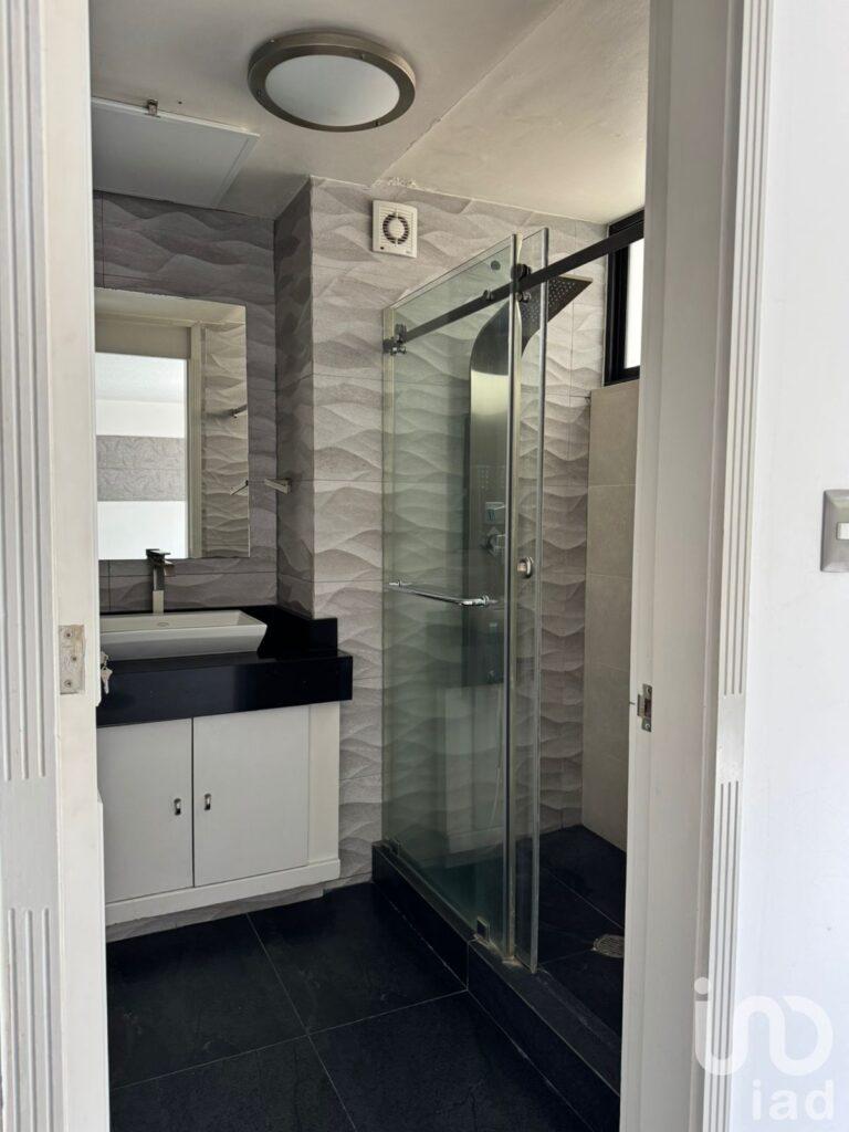 DEPARTAMENTO REMODELADO EN VENTA EN HIPÓDROMO CONDESA, CUAUHTÉMOC, CDMX