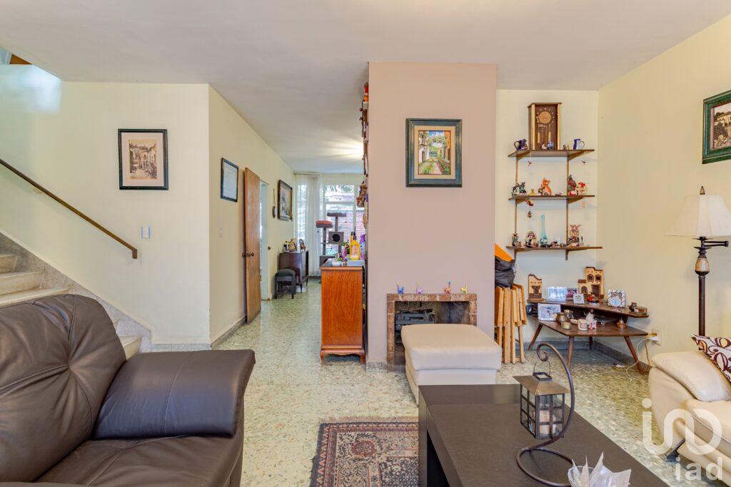 Casa en venta en Letrán Valle