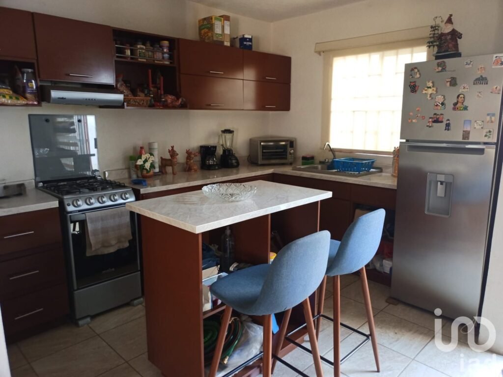 Casa en venta con alberca Paseo de las Palmas 2 - 91692