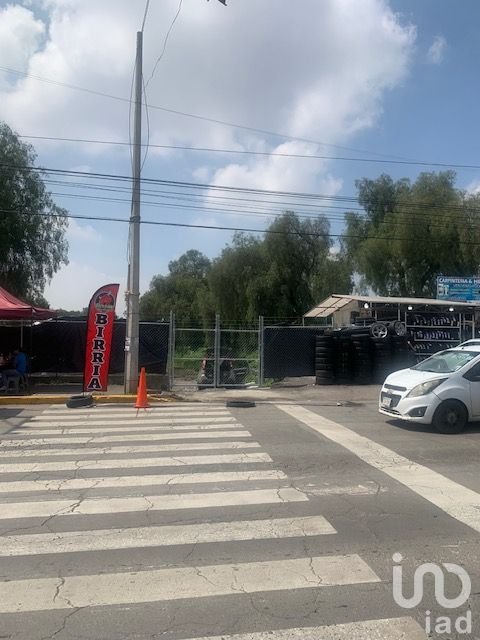 TERRENO ZONA MUY COMERCIAL 7,136 M2 AV HUEHUETOCA CUAUTITLAN IZCALLI FRENTE Y JUNTO OTRAS PLAZAS